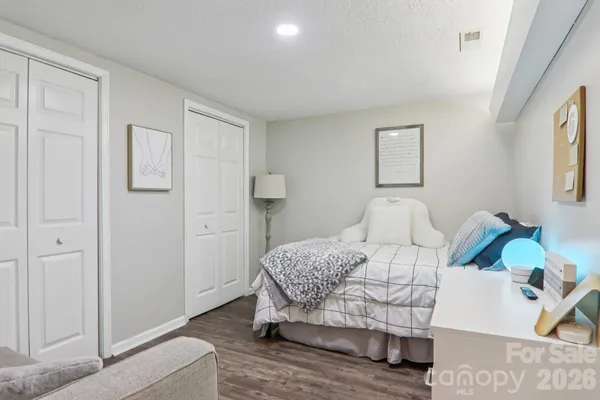 $550,000 | 1601 Fleetwood Plaza, Hendersonville, NC 28739