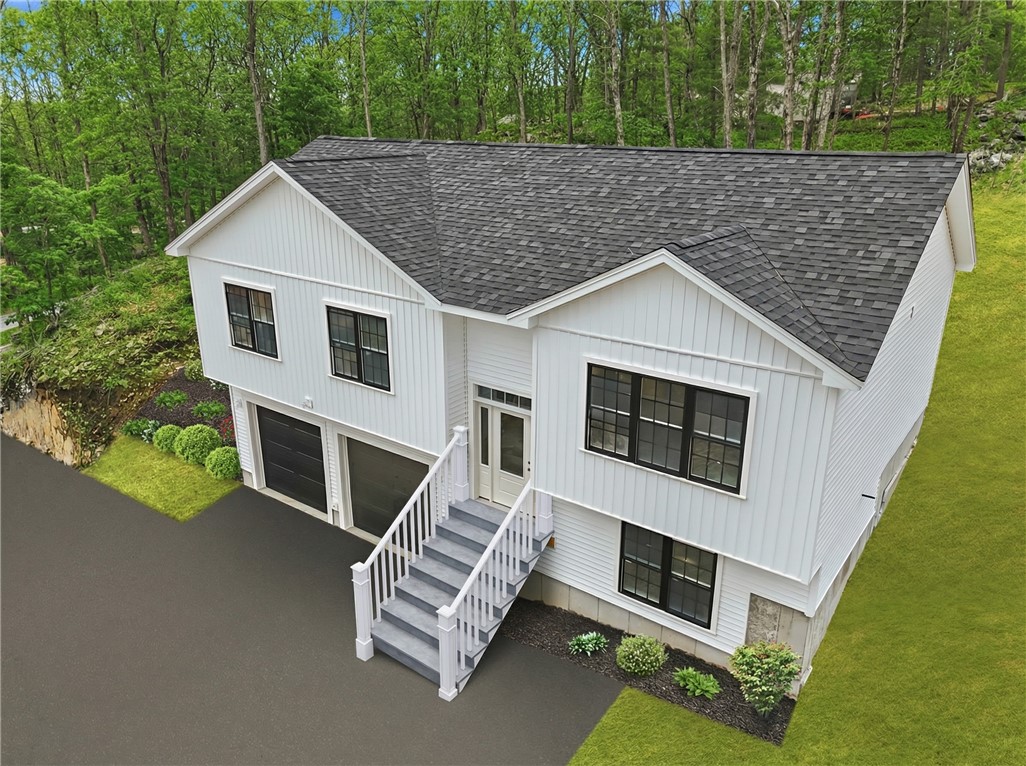 51 Birch Road Cumberland, RI 02864 - Photo 3 of 12