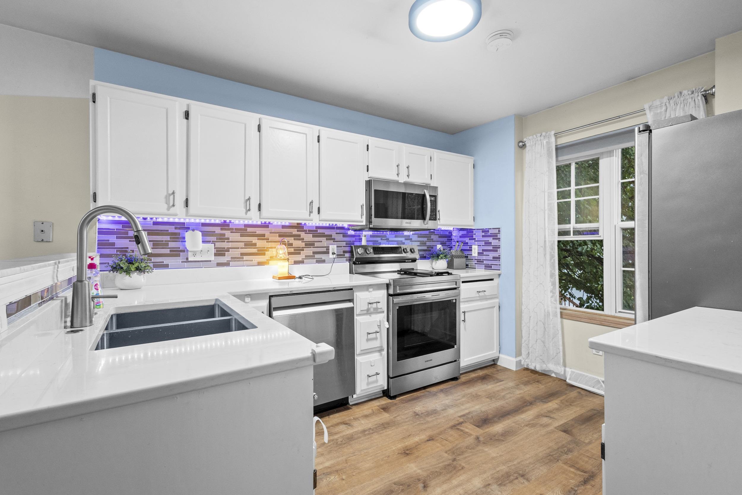 5157 Ridge Oak Drive Madison, WI 53704 - Photo 8 of 50 Gallery Image 8