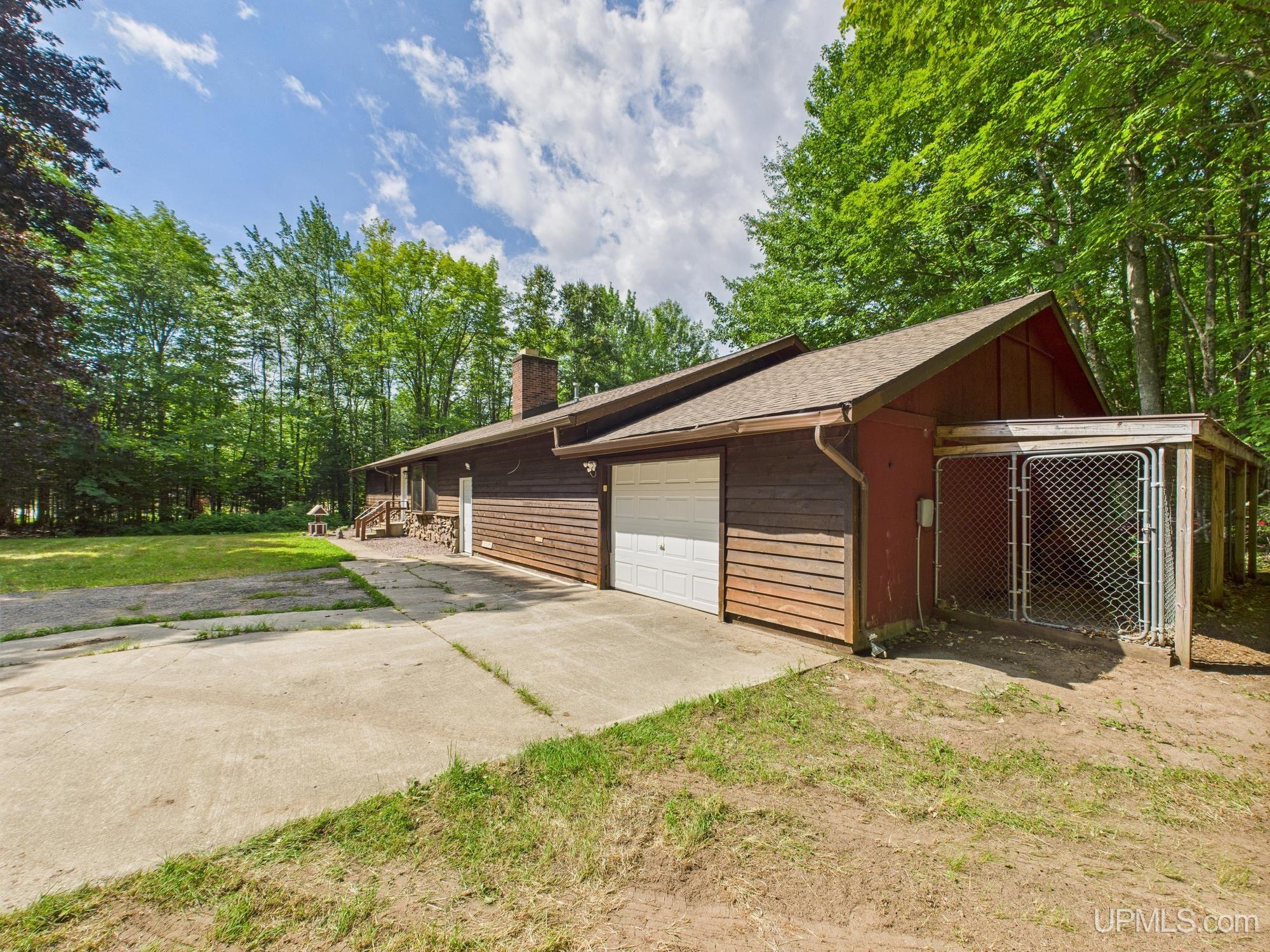 7477 Carmody Road Munising, MI 49862 - Photo 2 of 30