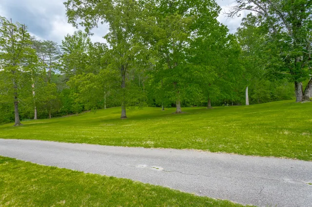 $499,900 | 19 Lower Brow Road, Dunlap, TN 37327