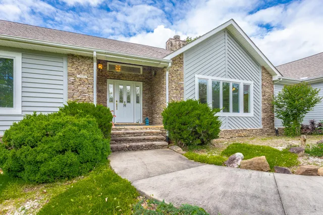 $499,900 | 19 Lower Brow Road, Dunlap, TN 37327