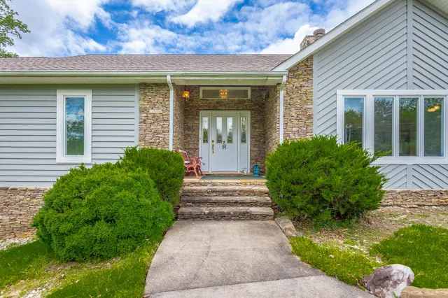 $499,900 | 19 Lower Brow Road, Dunlap, TN 37327