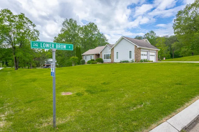 $499,900 | 19 Lower Brow Road, Dunlap, TN 37327