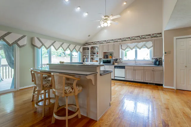 $499,900 | 19 Lower Brow Road, Dunlap, TN 37327