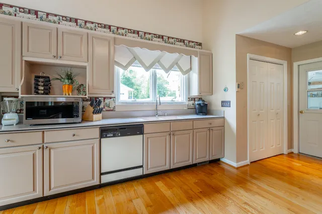 $499,900 | 19 Lower Brow Road, Dunlap, TN 37327