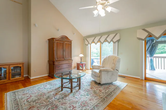 $499,900 | 19 Lower Brow Road, Dunlap, TN 37327