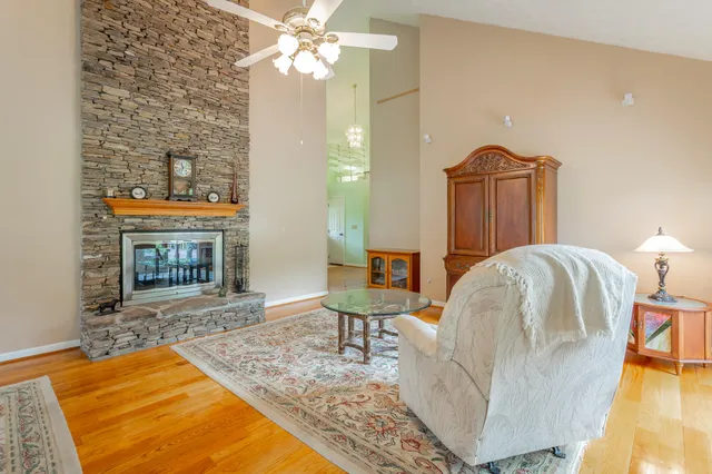 $499,900 | 19 Lower Brow Road, Dunlap, TN 37327