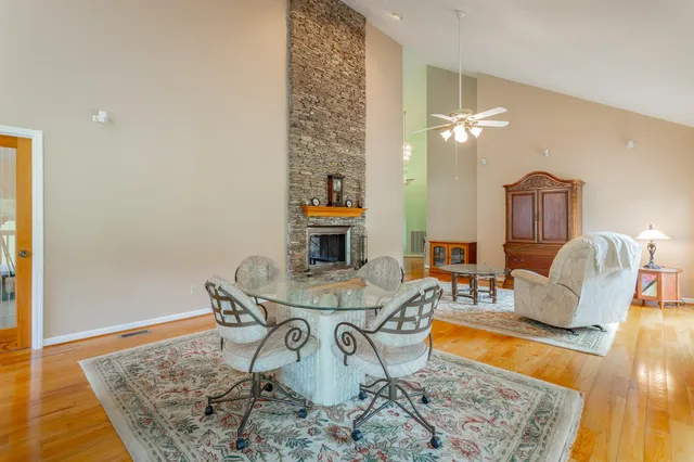 $499,900 | 19 Lower Brow Road, Dunlap, TN 37327