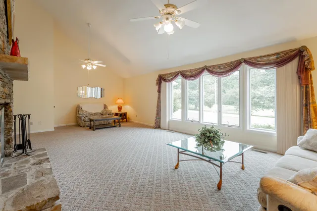 $499,900 | 19 Lower Brow Road, Dunlap, TN 37327