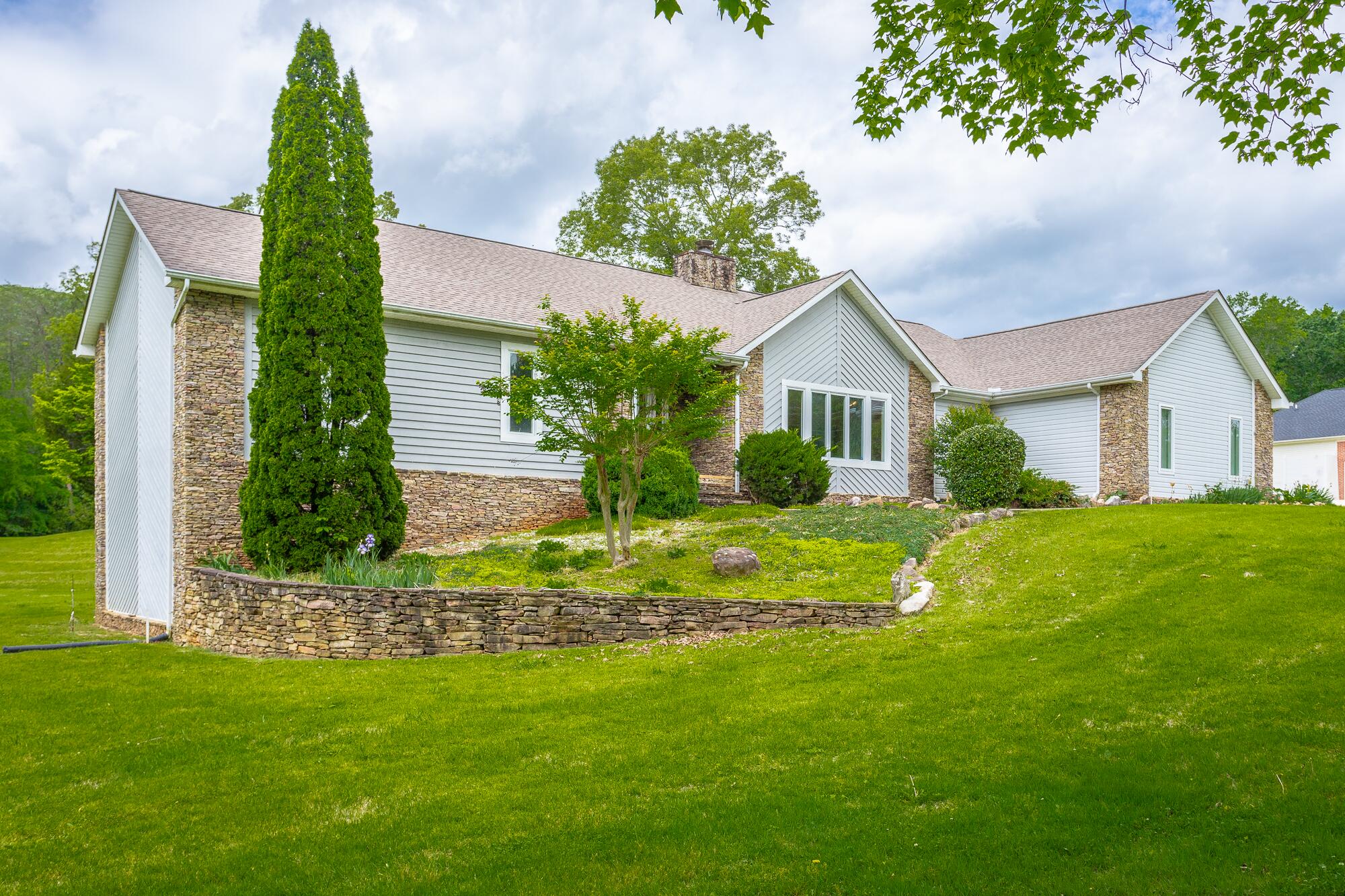 19 Lower Brow Road Dunlap, TN 37327 - Photo 3 of 167 19 Lower Brow Road HD-100