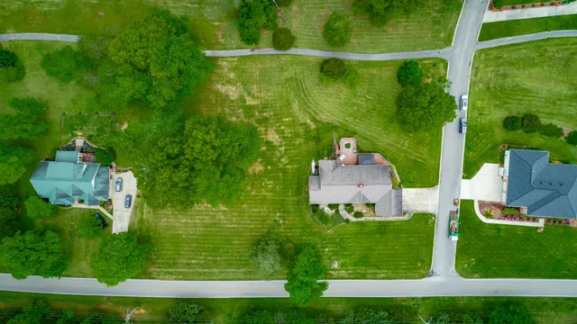 $499,900 | 19 Lower Brow Road, Dunlap, TN 37327