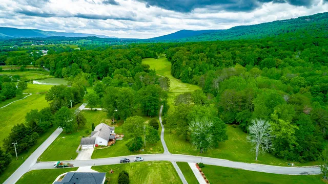 $499,900 | 19 Lower Brow Road, Dunlap, TN 37327