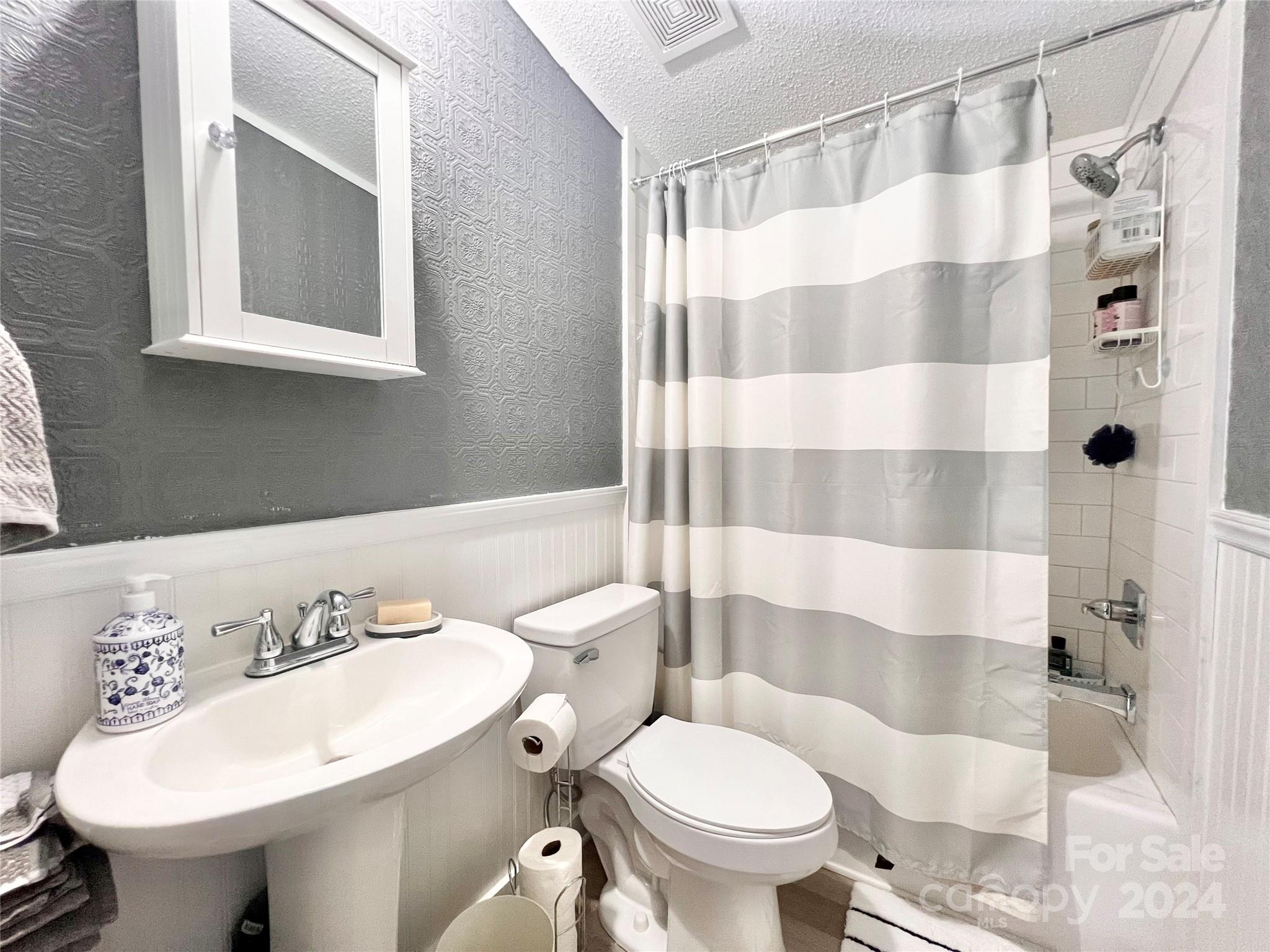 4628 Burns Road Granite Falls, NC 28630 - Photo 13 of 18 Gallery Image 13