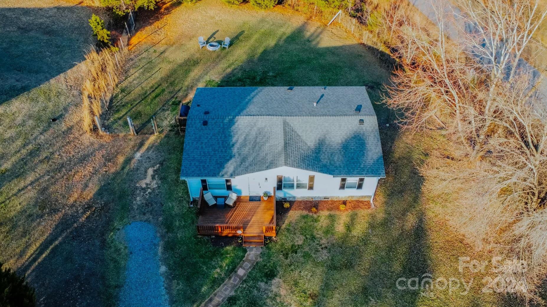 4628 Burns Road Granite Falls, NC 28630 - Photo 2 of 18 Gallery Image 2