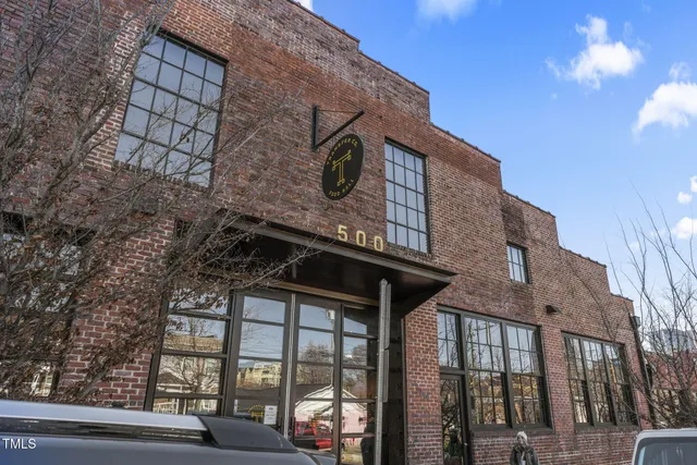 $410,000 | 1246 Coach Sta Alley, Unit 101, Raleigh, NC 27601