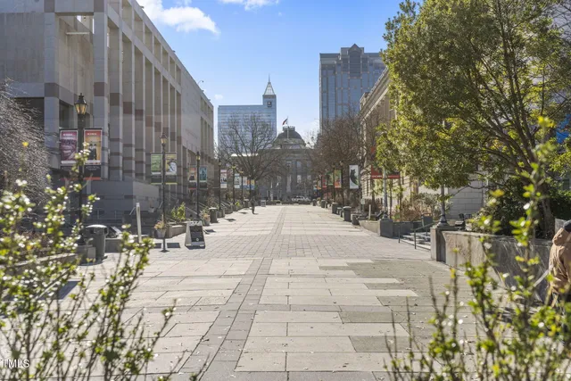 $410,000 | 1246 Coach Sta Alley, Unit 101, Raleigh, NC 27601