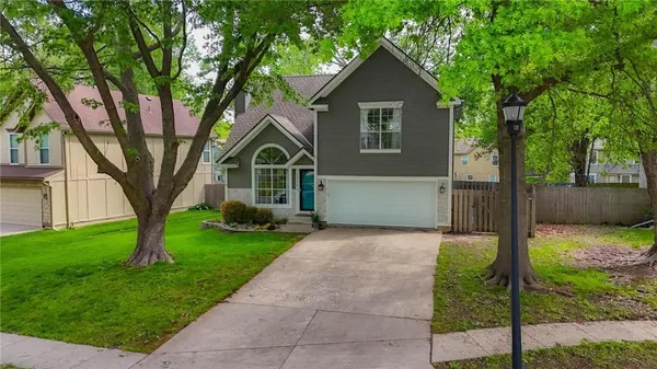 $380,000 | 1110 North Anne Shirley Drive, Olathe, KS 66061