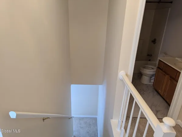 $2,600 | 13 Erie Court, Waterford, NY 12188