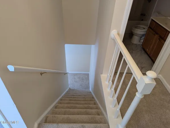 $2,600 | 13 Erie Court, Waterford, NY 12188