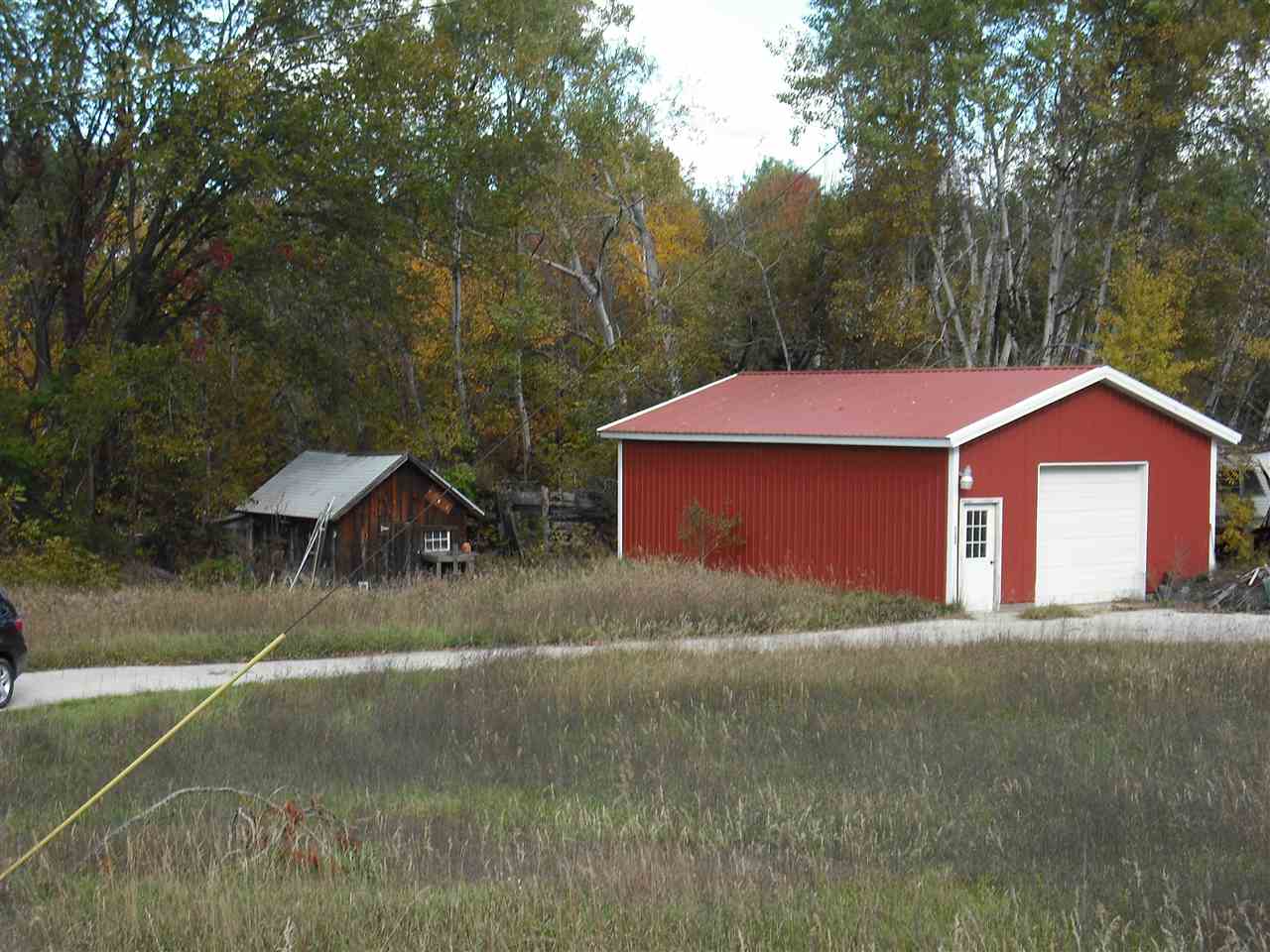 7360 South Lakeview Road Traverse City, MI 49684 - Photo 8 of 19 1807478-8.JPG