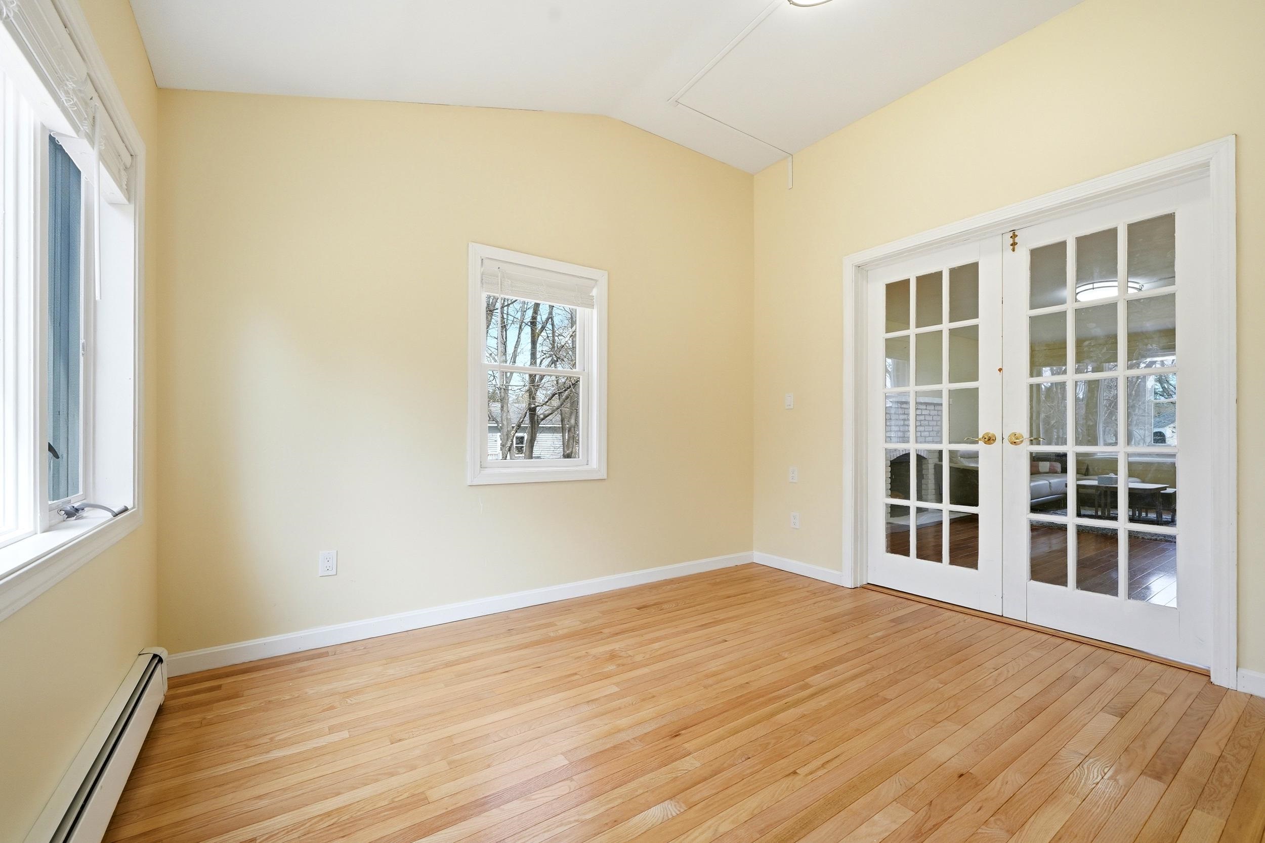 243 Winnacunnet Road Hampton, NH 03842 - Photo 13 of 41