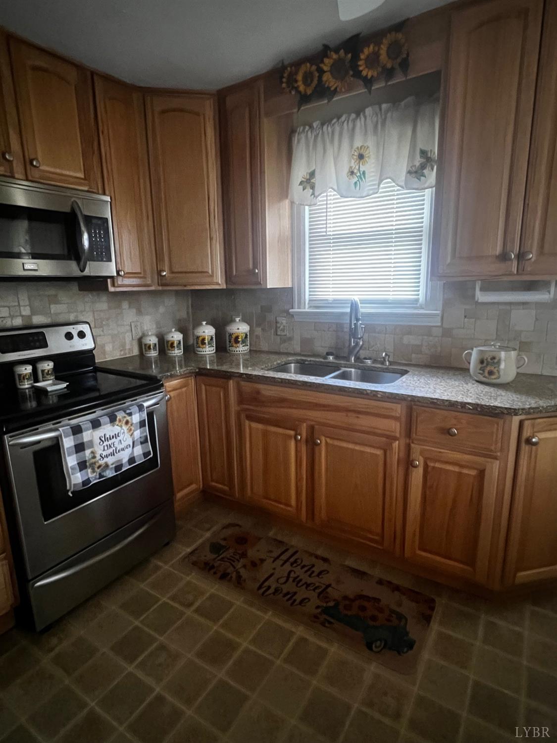 327 Marysville Road Altavista, VA 24517 - Photo 5 of 28