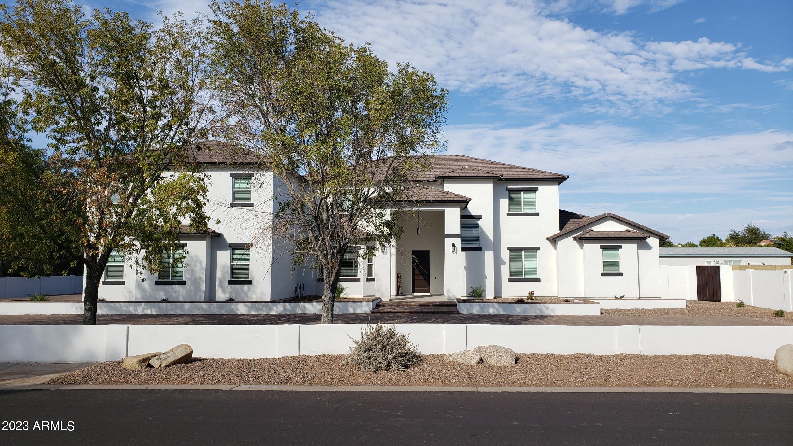 2060 East Quartz Street Mesa, AZ 85213 - Photo 4 of 63 20231128_134732