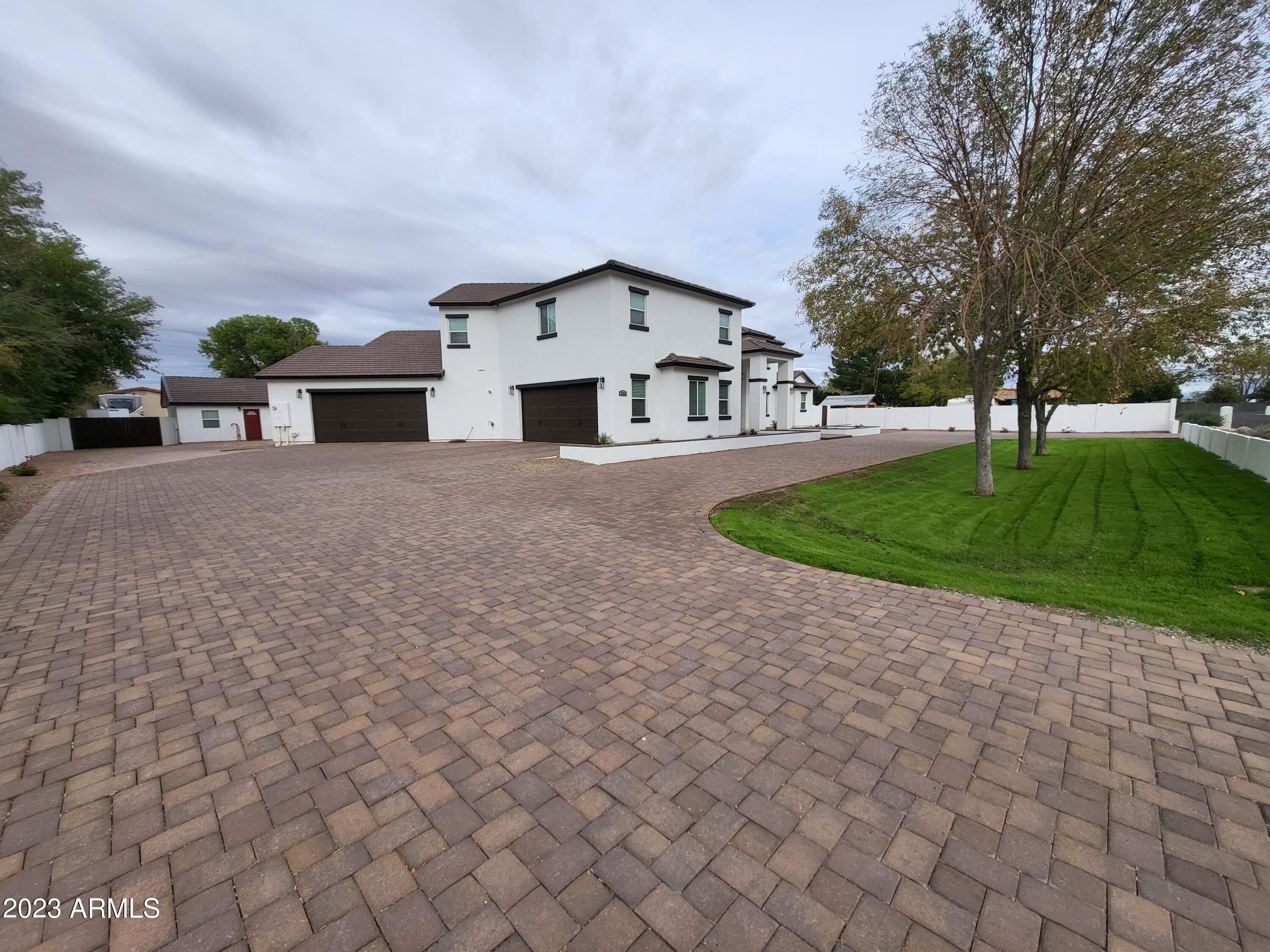 2060 East Quartz Street Mesa, AZ 85213 - Photo 6 of 63 20231116_144057
