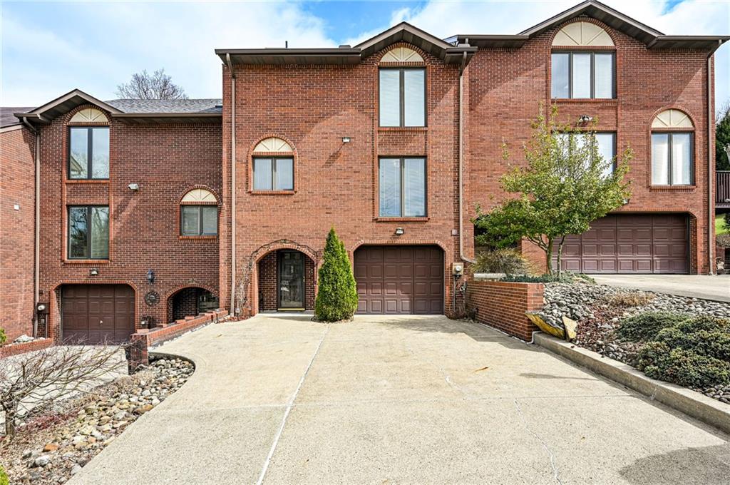 95 Barrington Ridge Delmont, PA 15626 - Photo 1 of 45 Gallery Image 1