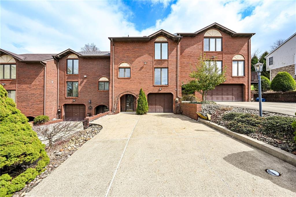 95 Barrington Ridge Delmont, PA 15626 - Photo 2 of 45 Gallery Image 2