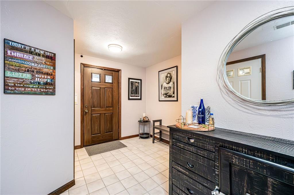 95 Barrington Ridge Delmont, PA 15626 - Photo 6 of 45 Gallery Image 6