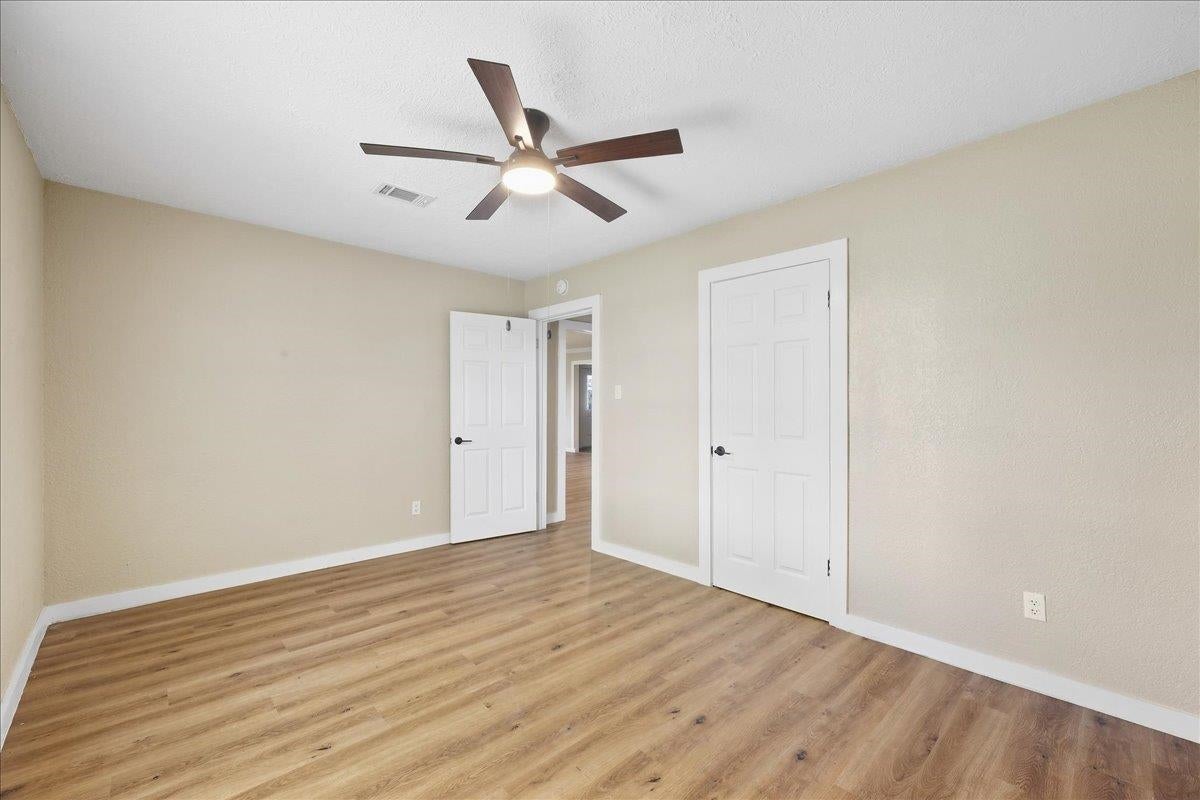 375 Butler Road Vidor, TX 77662 - Photo 11 of 15 Gallery Image 11