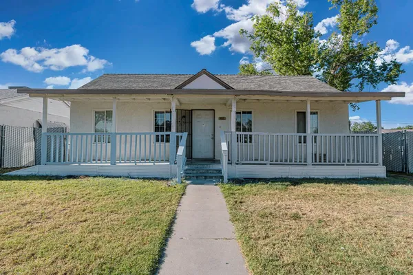 $290,000 | 3508 East Lamona Avenue, Fresno, CA 93703