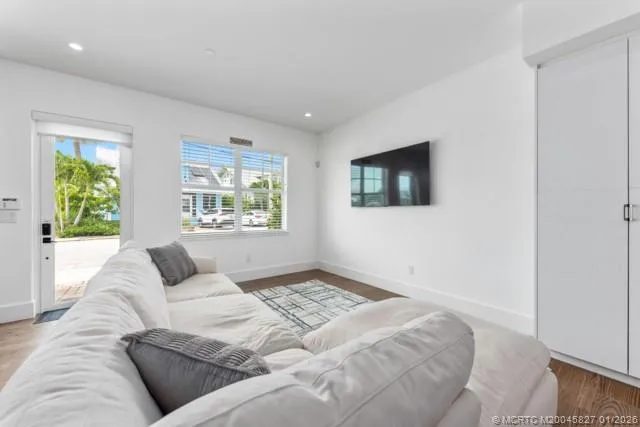 $1,125,000 | 53 Southeast Seminole Street, Unit 2B, Stuart, FL 34994