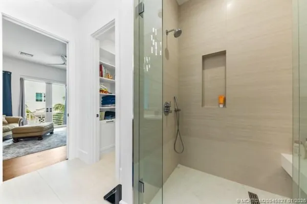 $1,050,000 | 53 Southeast Seminole Street, Unit 2B, Stuart, FL 34994