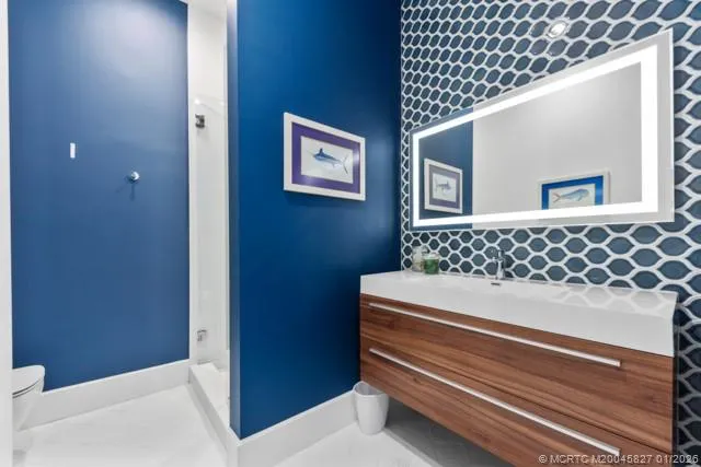 $1,125,000 | 53 Southeast Seminole Street, Unit 2B, Stuart, FL 34994