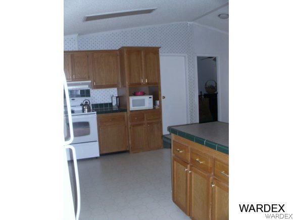 4390 North Shadow Road Kingman, AZ 86409 - Photo 9 of 36 Gallery Image 9