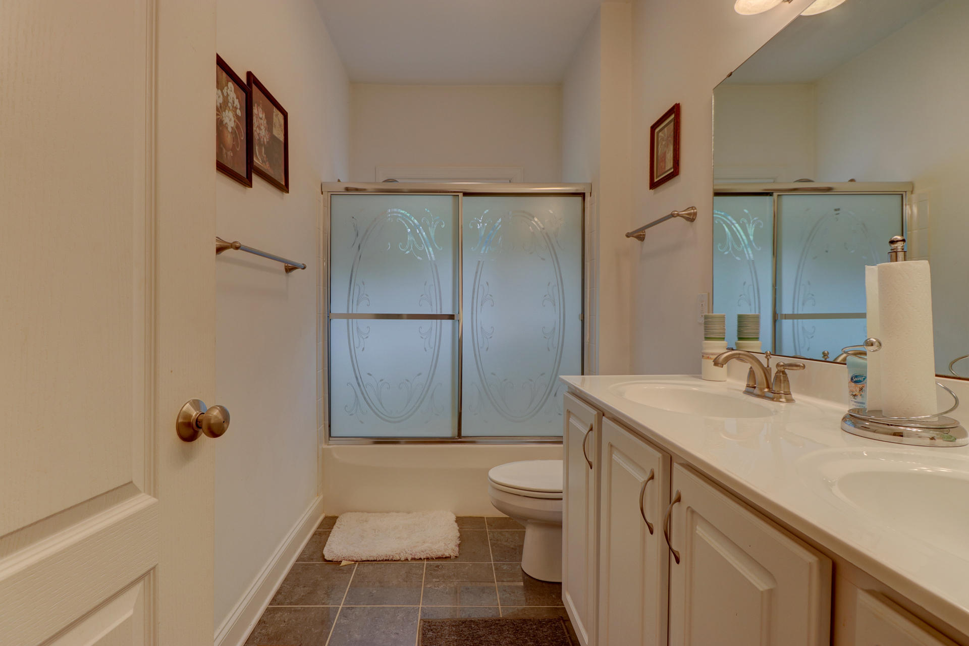 8426 Townsend Road Roanoke, VA 24019 - Photo 24 of 35 Bathroom