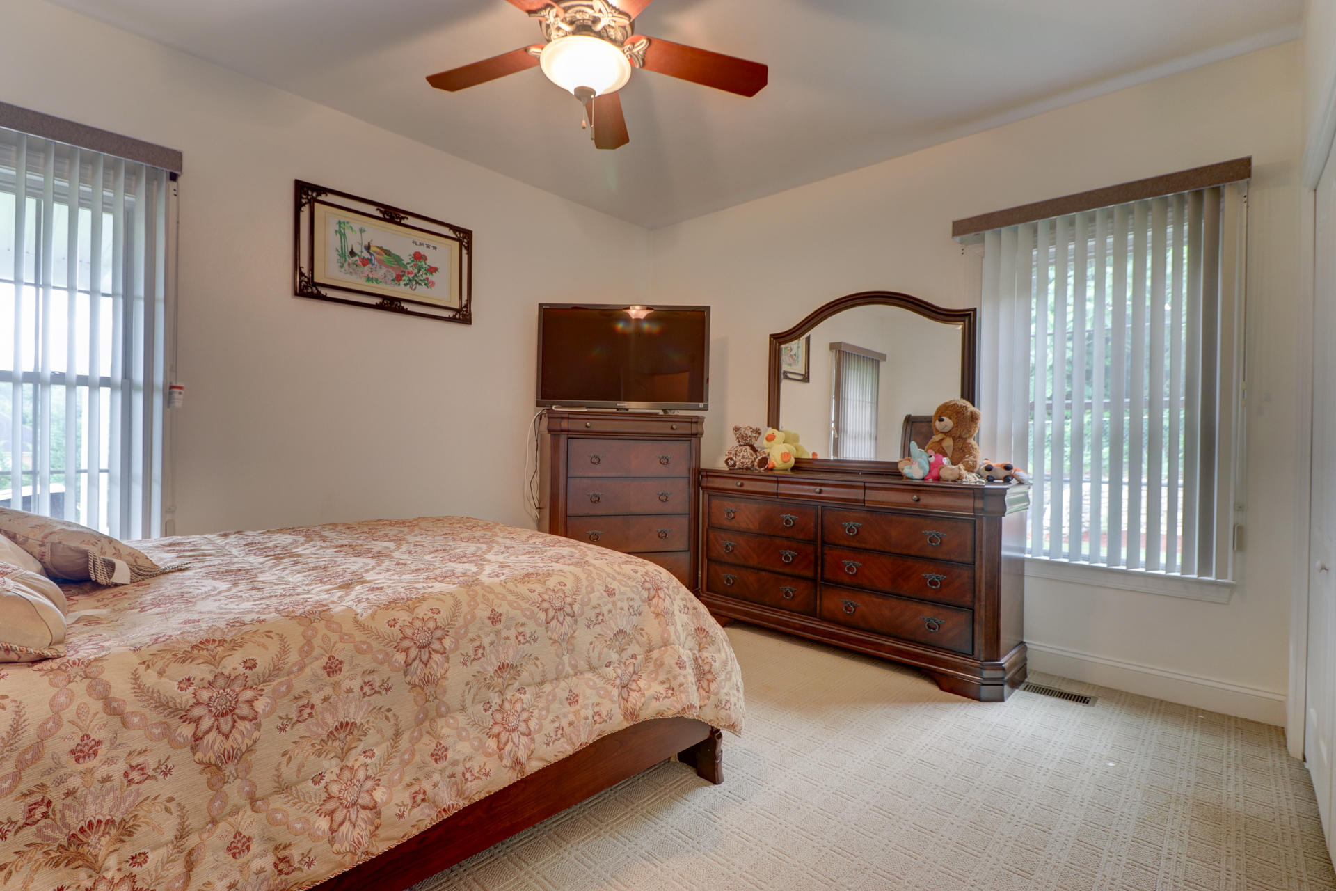 8426 Townsend Road Roanoke, VA 24019 - Photo 25 of 35 Bedroom