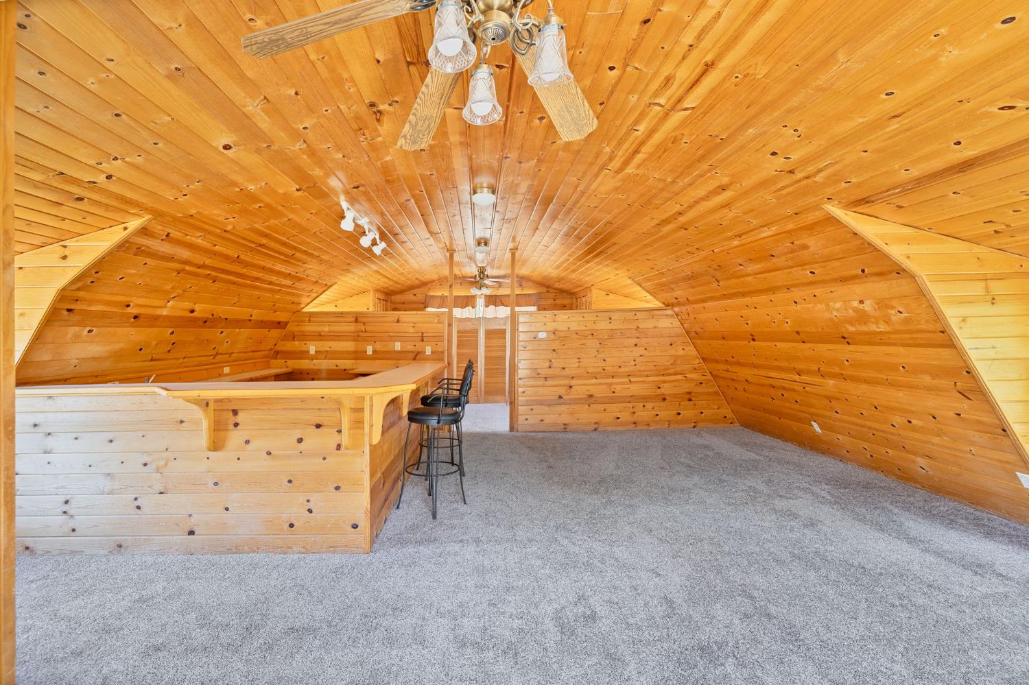 3981 Snow Creek Road Mariposa, CA 95338 - Photo 55 of 66 a view of a room