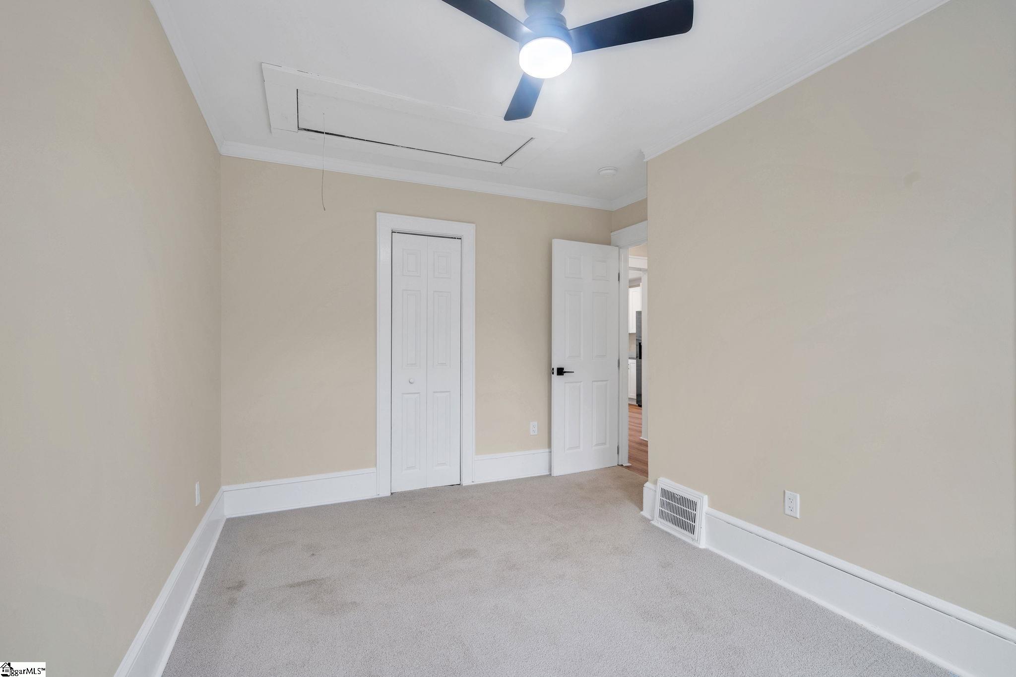 313 Furman Hall Road Greenville, SC 29609 - Photo 15 of 35 Gallery Image 15