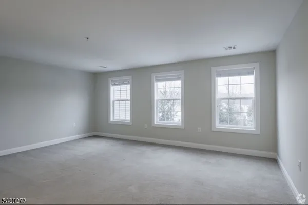 $4,850 | 248 Grove Avenue, Unit 20, Cedar Grove, NJ 07009