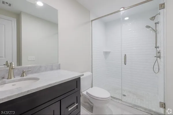 $4,850 | 248 Grove Avenue, Unit 20, Cedar Grove, NJ 07009