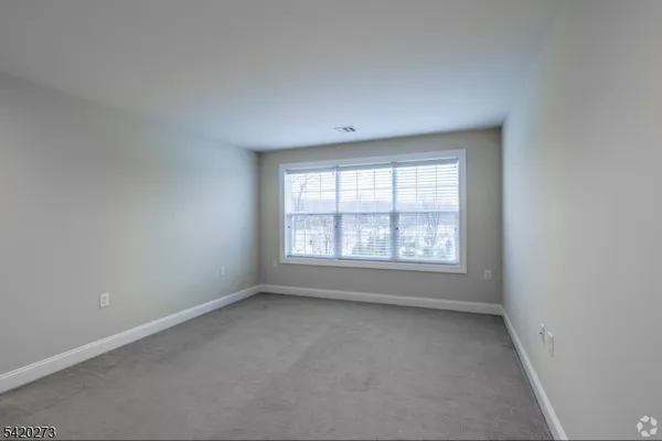 $4,850 | 248 Grove Avenue, Unit 20, Cedar Grove, NJ 07009