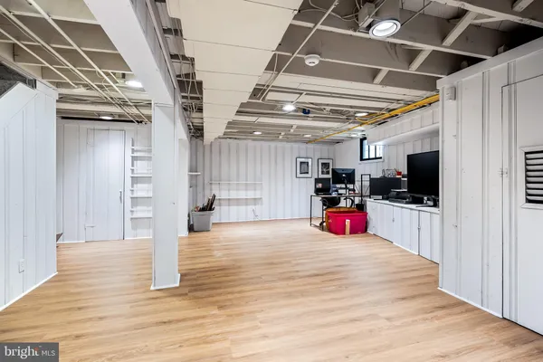 $899,000 | 5911 Meadowood Road, Baltimore, MD 21212