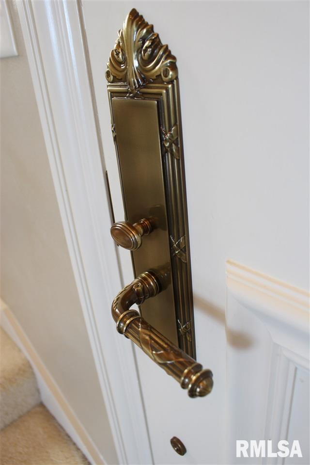 5508 North Prospect Road Peoria Heights, IL 61616 - Photo 9 of 36 Gallery Image 9