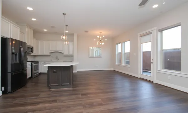 $2,750 | 12502 Malachite Way, Houston, TX 77077