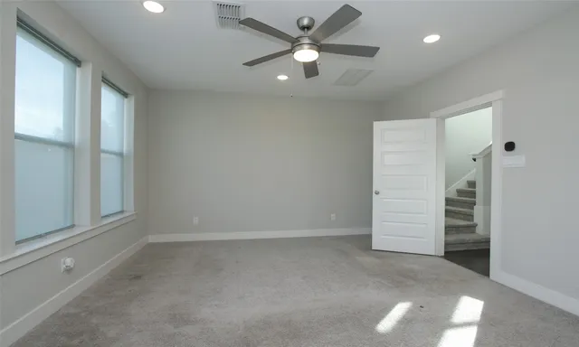 $2,800 | 12502 Malachite Way, Houston, TX 77077