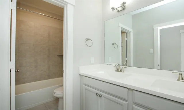 $2,800 | 12502 Malachite Way, Houston, TX 77077